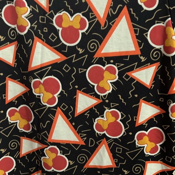 #265 Disney Lularoe classic T Medium - Picture 3 of 3